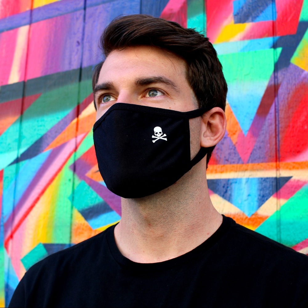HP⭐️ Face Mask Skull Crossbones Black Washable